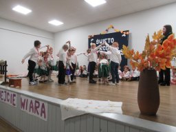 2025-11-06 Święto rogala w Osieku